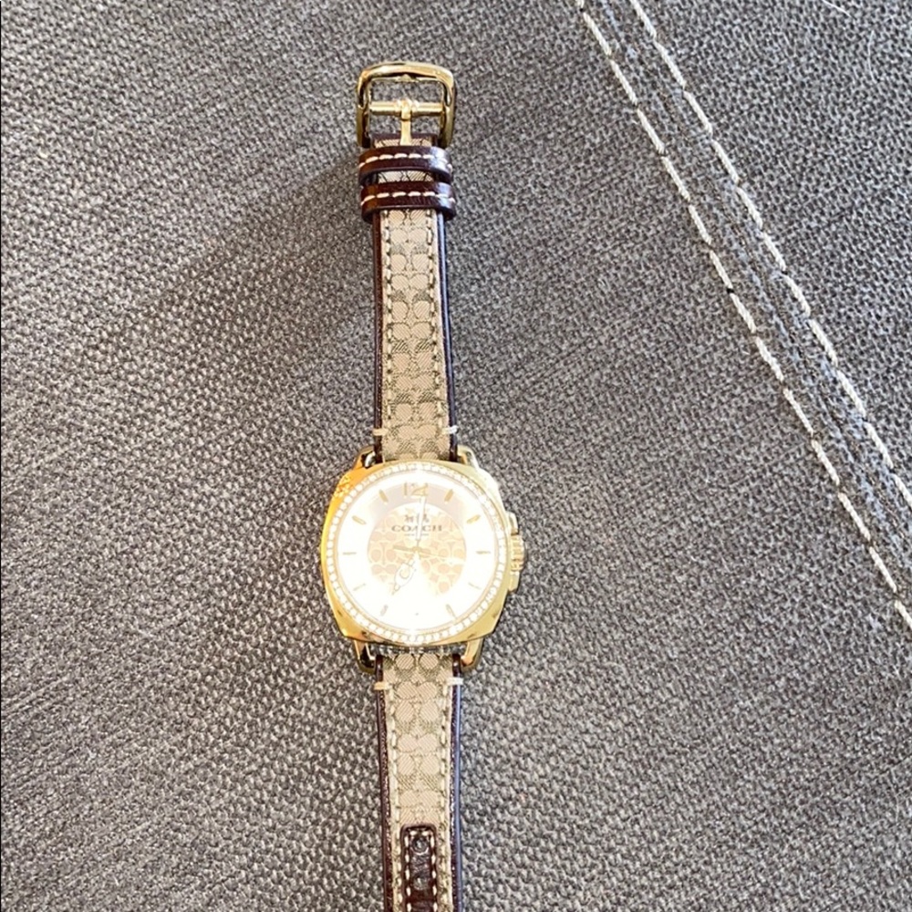 Coach watch - Picture 2 of 4